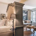 Alojamento de Acomodação e Pequeno-almoço Corte Calzaiuoli Elegant