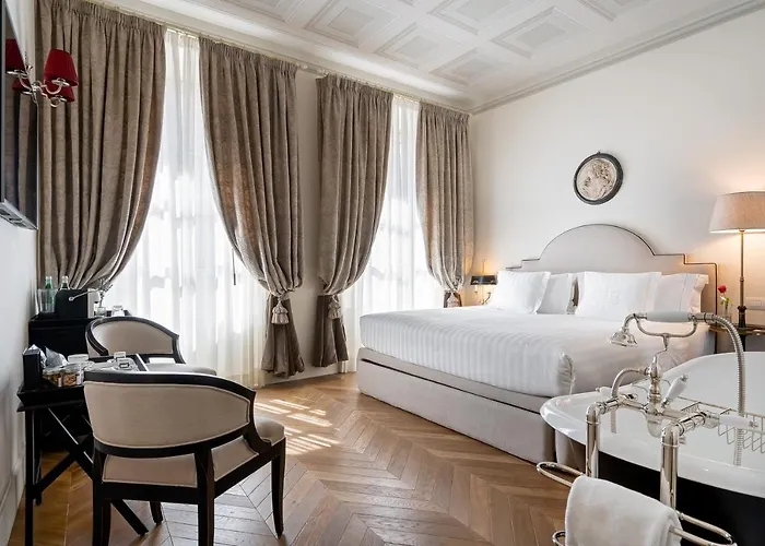 Corte Calzaiuoli Elegant Bed & Breakfast
