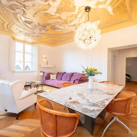 Corte Calzaiuoli Elegant Bed & Breakfast Florence