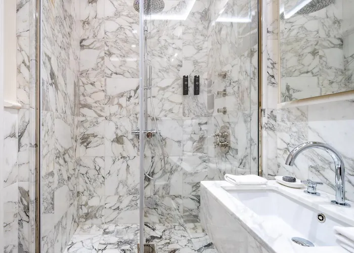 Corte Calzaiuoli Elegant לינה וארוחת בוקר 4*